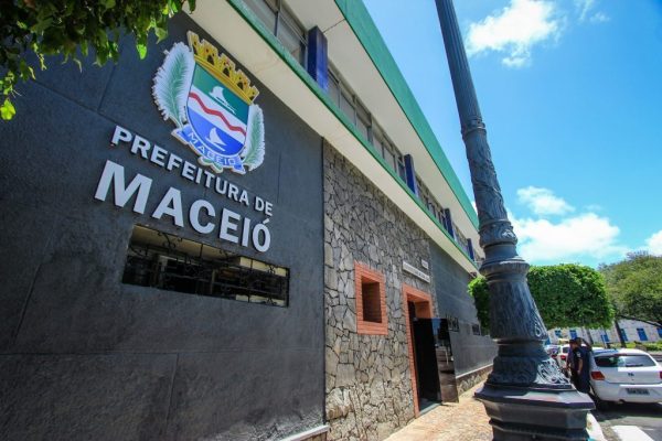 Presidente do Sindsaúde Maceió explica como solicitar a licença-prêmio